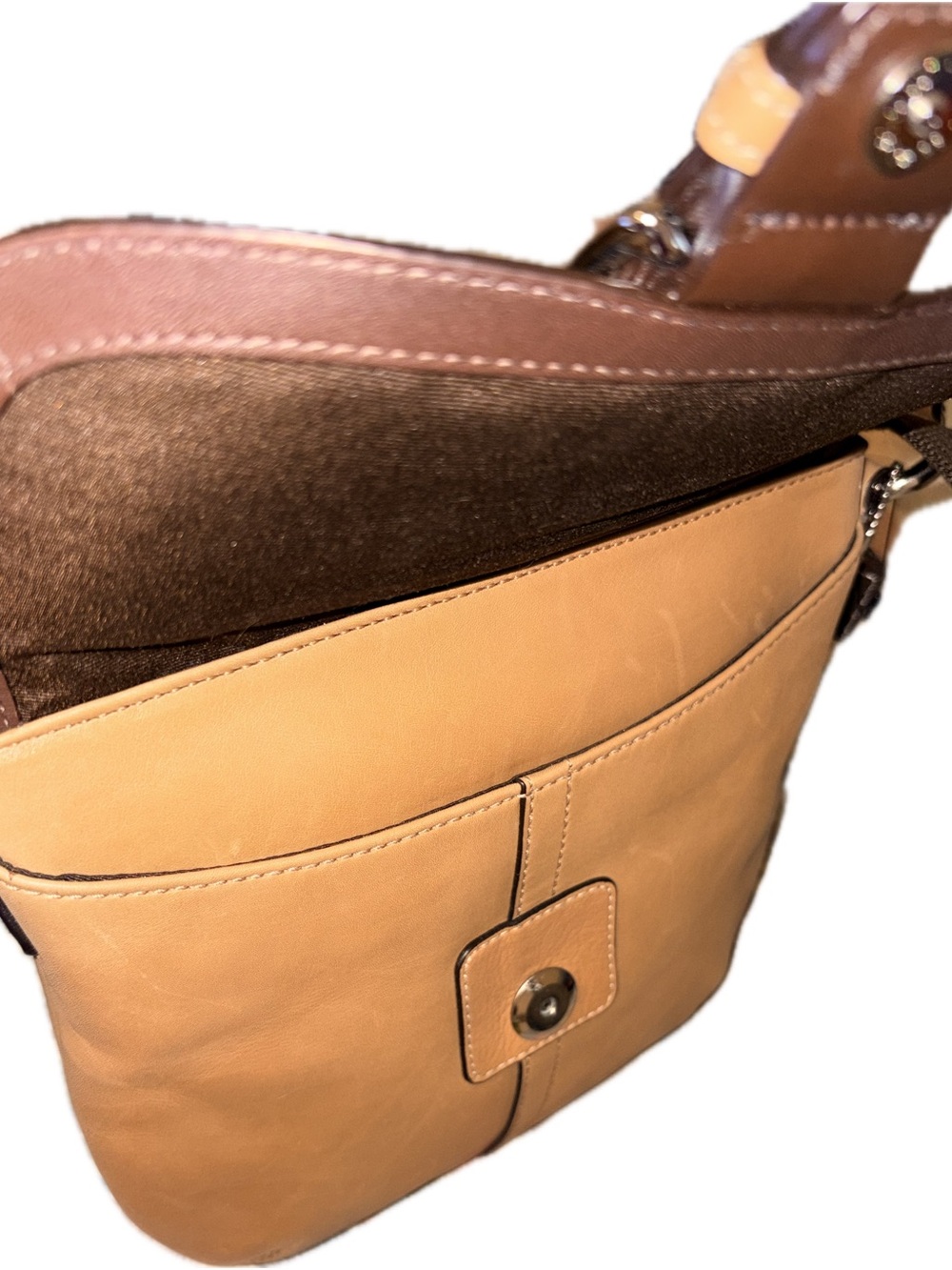 Coach SoHo Tan Leather Crossbody with Buckle Front BNWT - Picture 7 of 11
